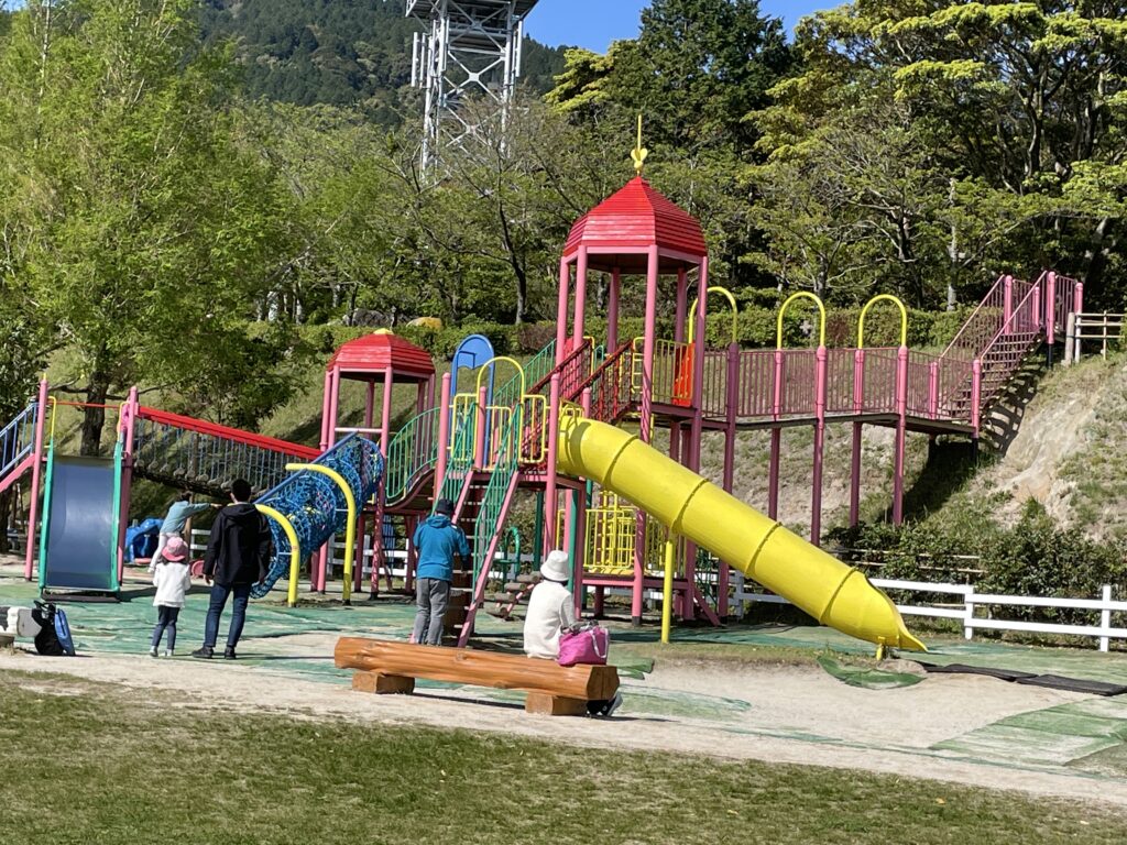 ABURAYAMA FUKUOKAの遊具紹介画像